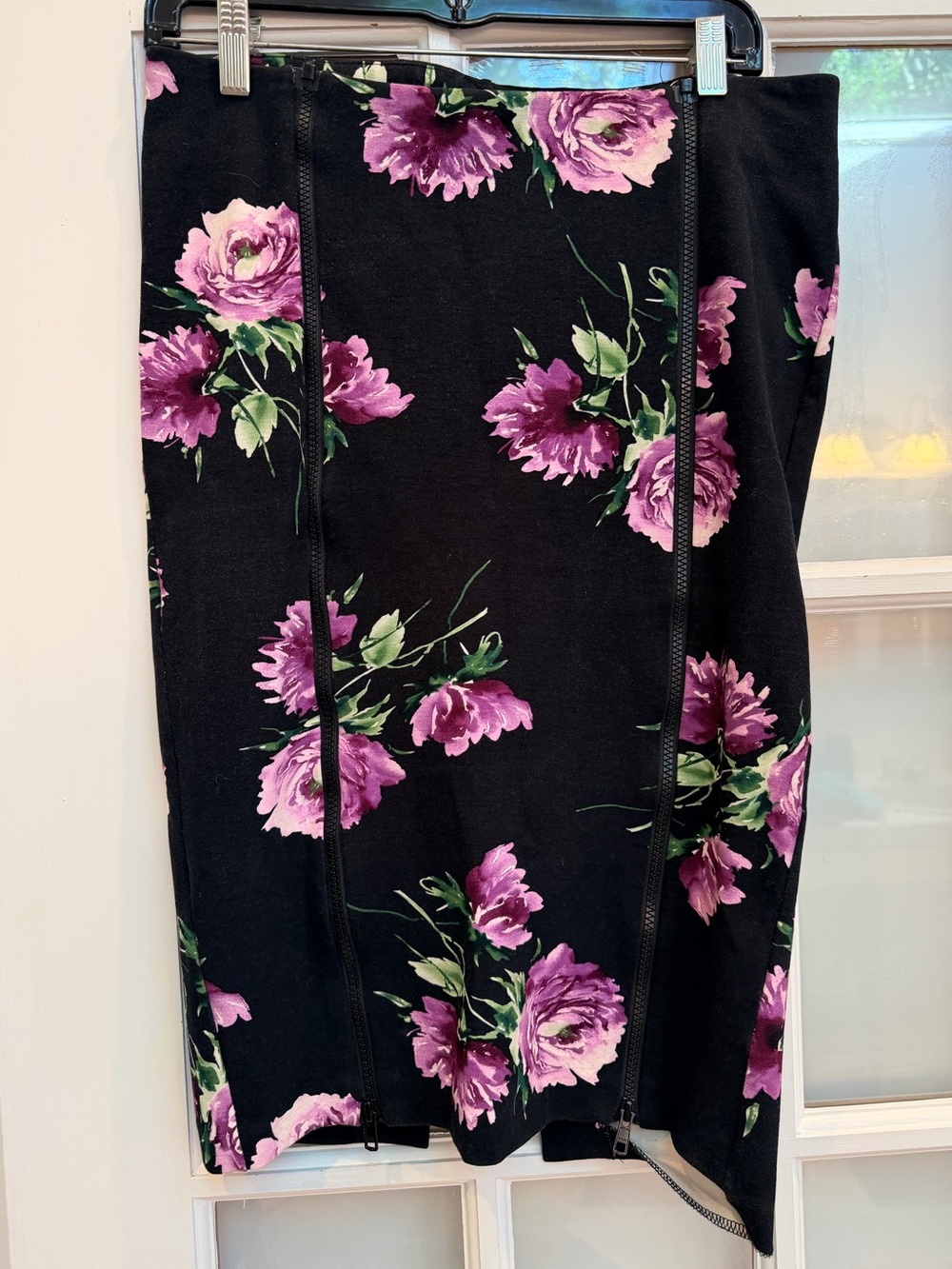 Torrid Retro Y2K Black Floral Pencil Skirt Purple Roses Front Zip Punk Size Med